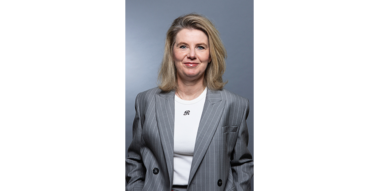 Delphine COUSSEAU